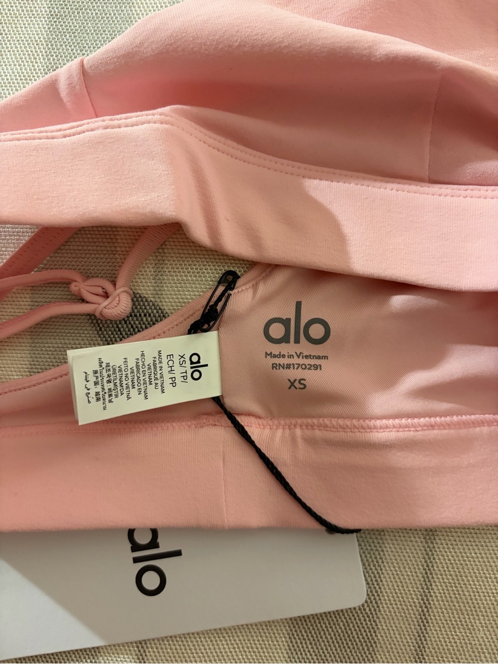 Alo Pink Splendor Bra - Picture 4 of 4